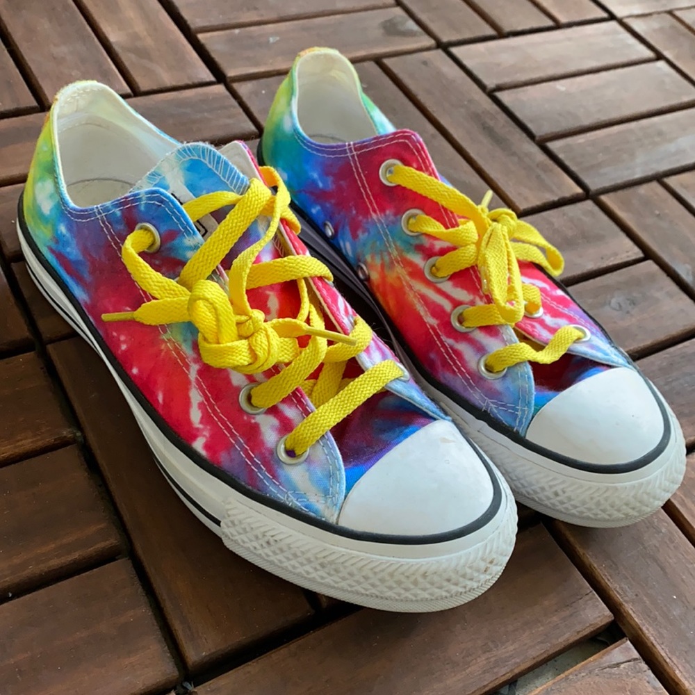 Tie Dye Converse Gem